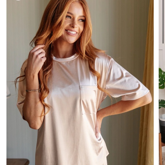 One Eleven North Champagne Problems Satin Blouse Short Sleeve Size Small - Picture 1 of 5